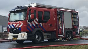 02-4533