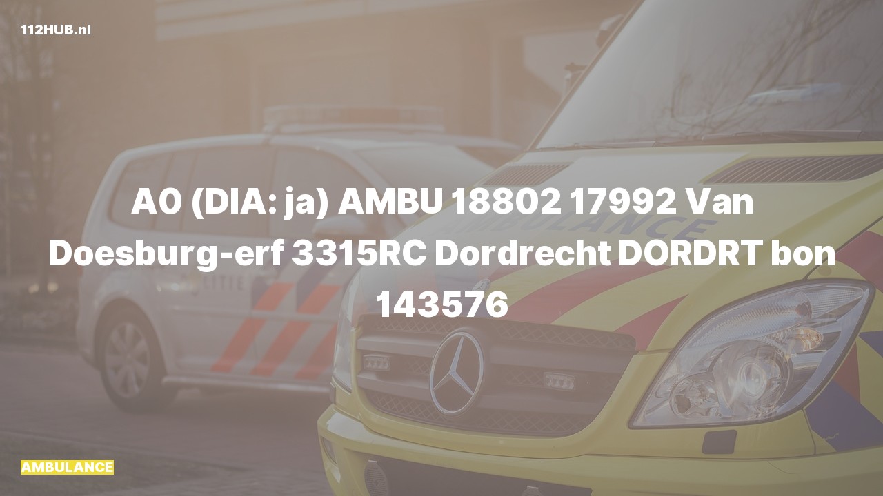 Deelafbeelding voor De ambulance is met spoed uitgerukt naar de Van Doesburg-erf in Dordrecht