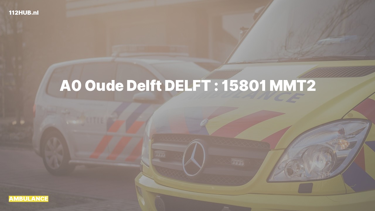 Deelafbeelding voor Ambulance met spoed naar de Oude Delft in Delft.