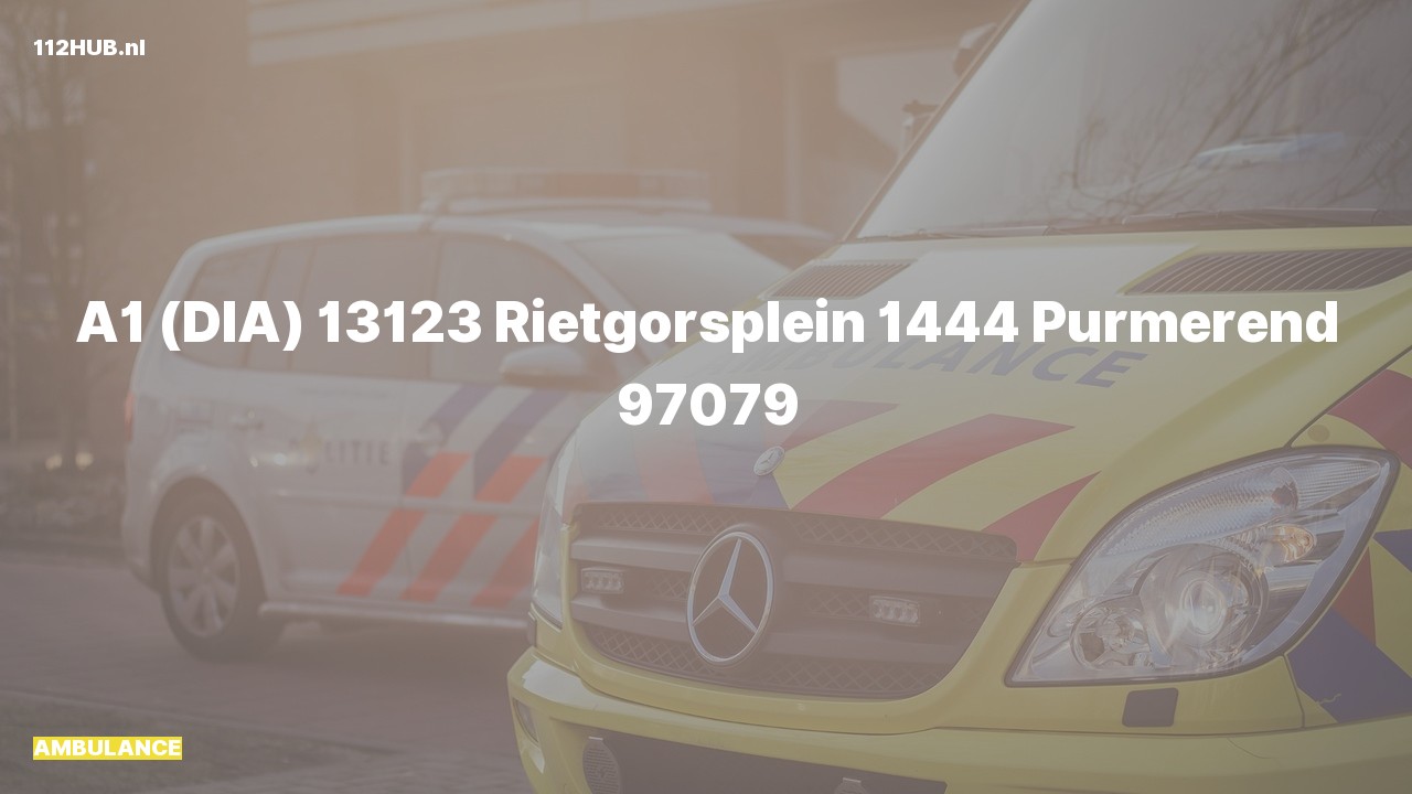 Deelafbeelding voor De ambulance is met spoed uitgerukt naar de Rietgorsplein in Purmerend
