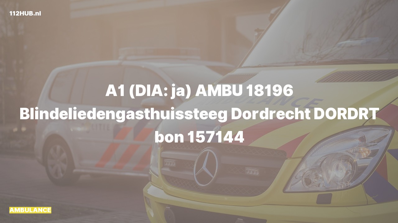 Deelafbeelding voor De ambulance is met spoed uitgerukt naar de Blindeliedengasthuissteeg in Dordrecht