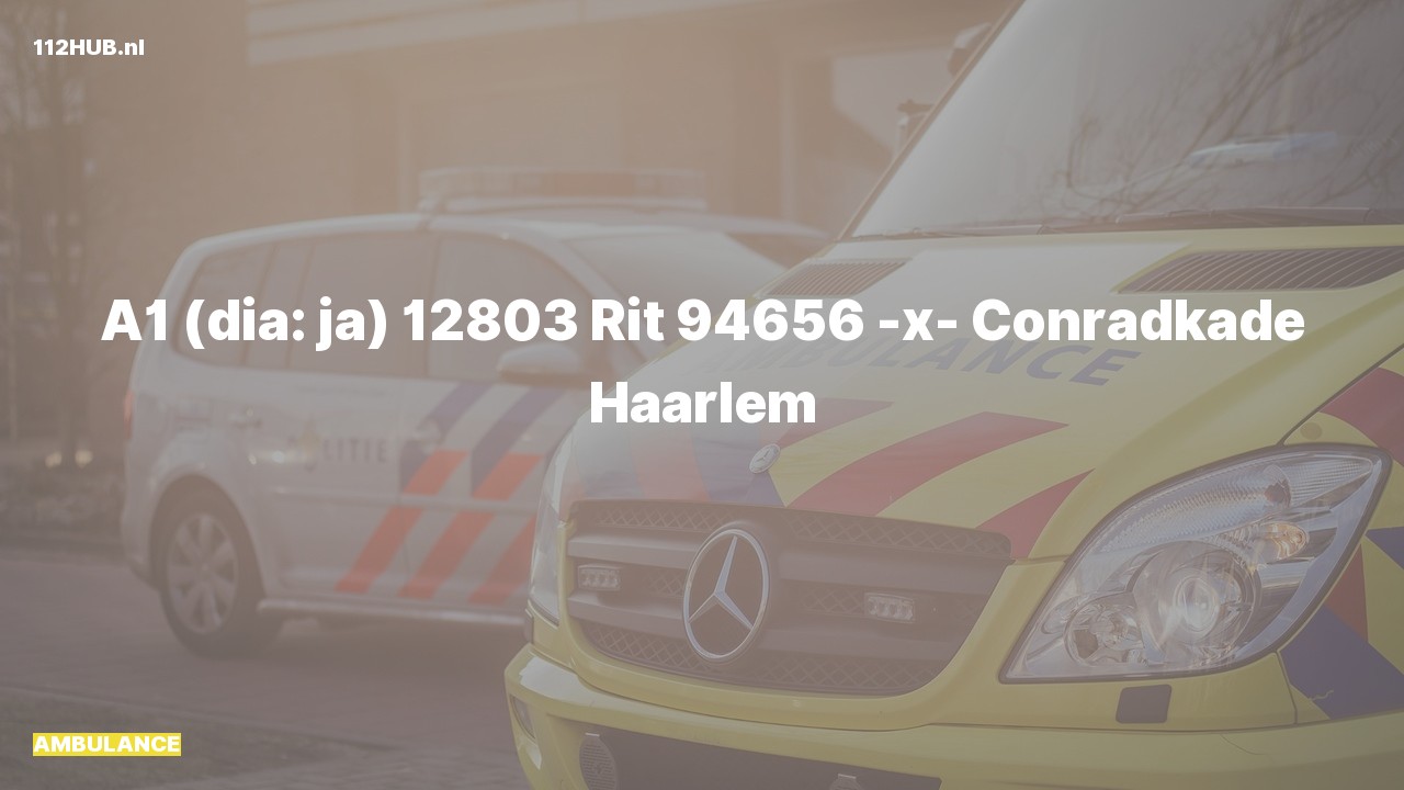 Deelafbeelding voor Ambulance met spoed naar de Conradkade in Haarlem.