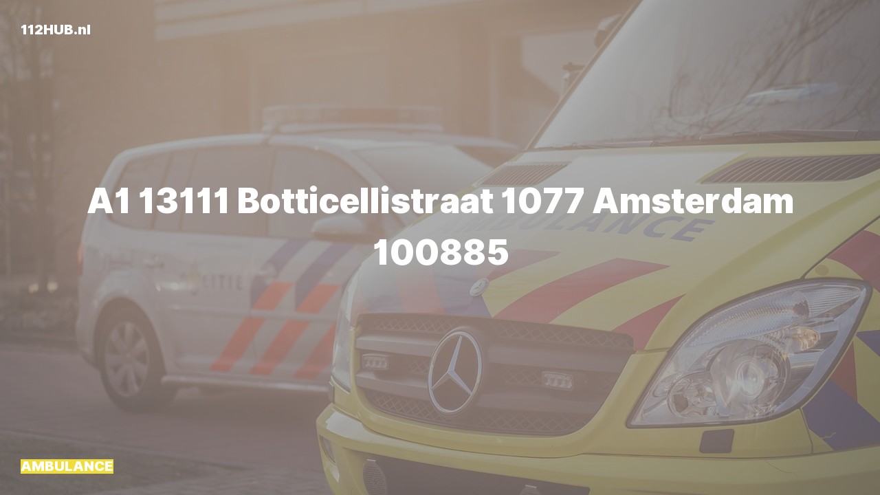 Deelafbeelding voor De ambulance is met spoed uitgerukt naar de Botticellistraat in Amsterdam