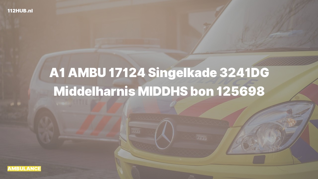 Deelafbeelding voor Ambulance met spoed naar de Singelkade in Middelharnis.