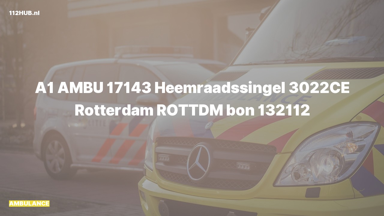Deelafbeelding voor Ambulance met spoed naar de Heemraadssingel in Rotterdam.
