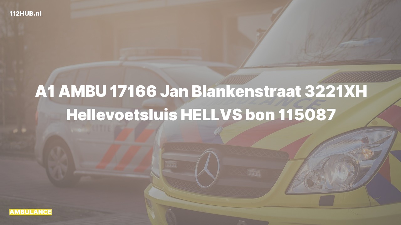 Deelafbeelding voor Ambulance met spoed naar de Jan Blankenstraat in Hellevoetsluis.