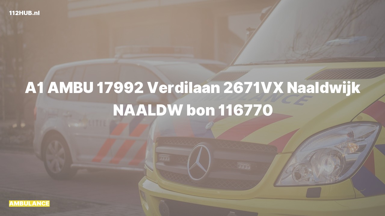 Deelafbeelding voor Ambulance met spoed naar de Verdilaan in Naaldwijk.