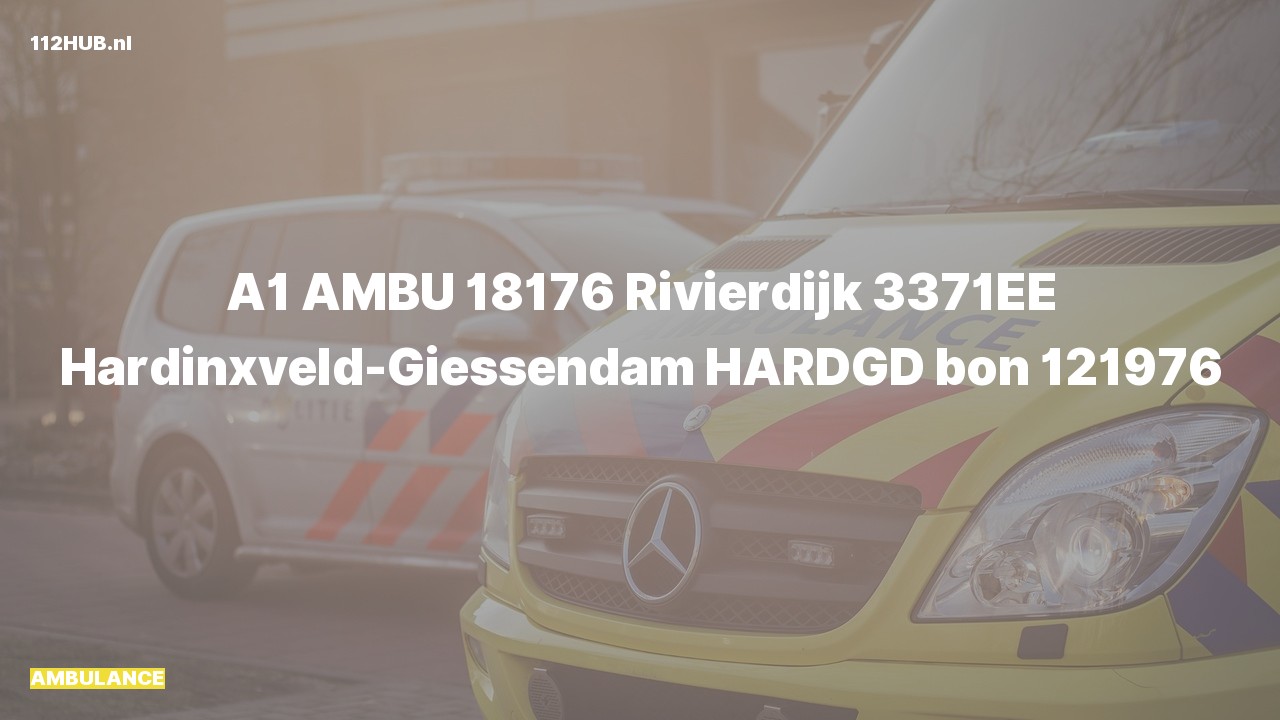 Deelafbeelding voor Ambulance met spoed naar de Rivierdijk in Hardinxveld-Giessendam.