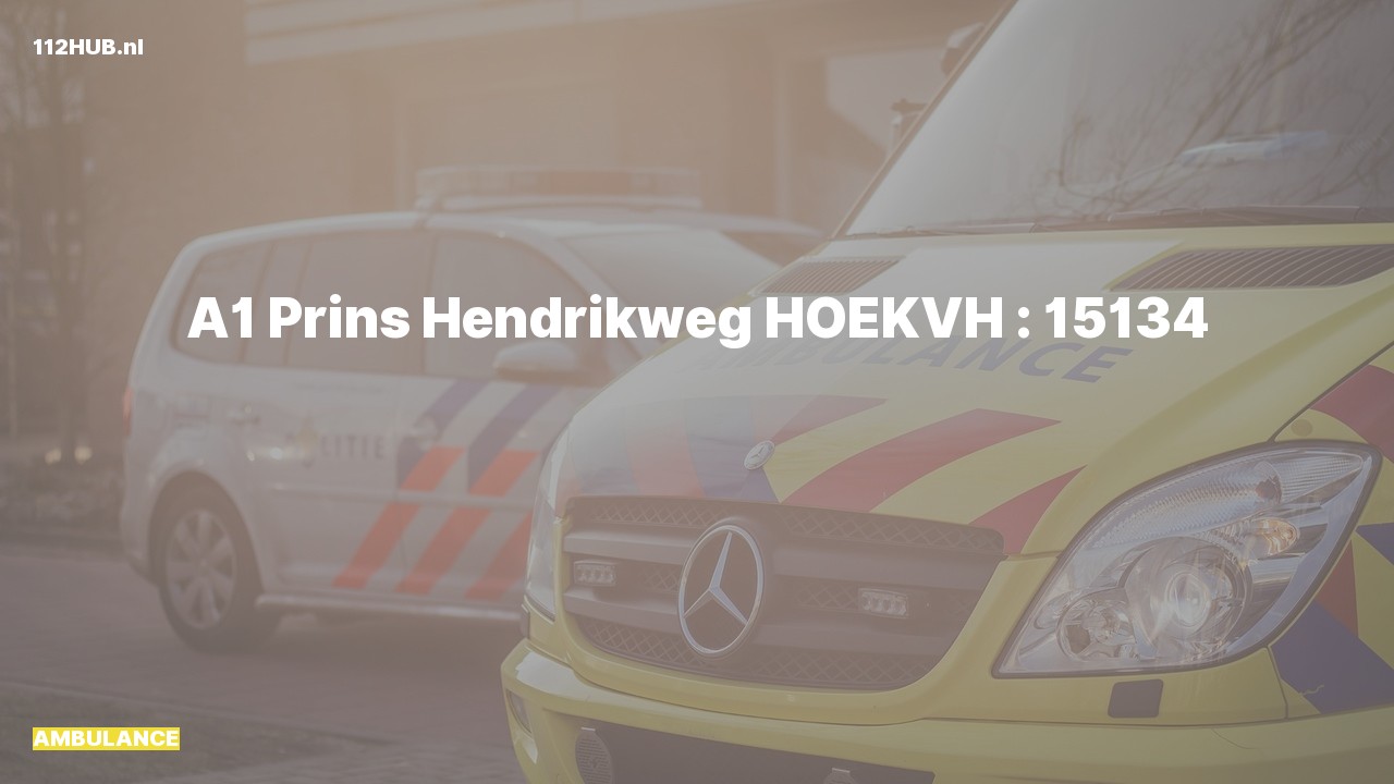 Deelafbeelding voor Ambulance met spoed naar de Prins Hendrikweg in Hoek van Holland.