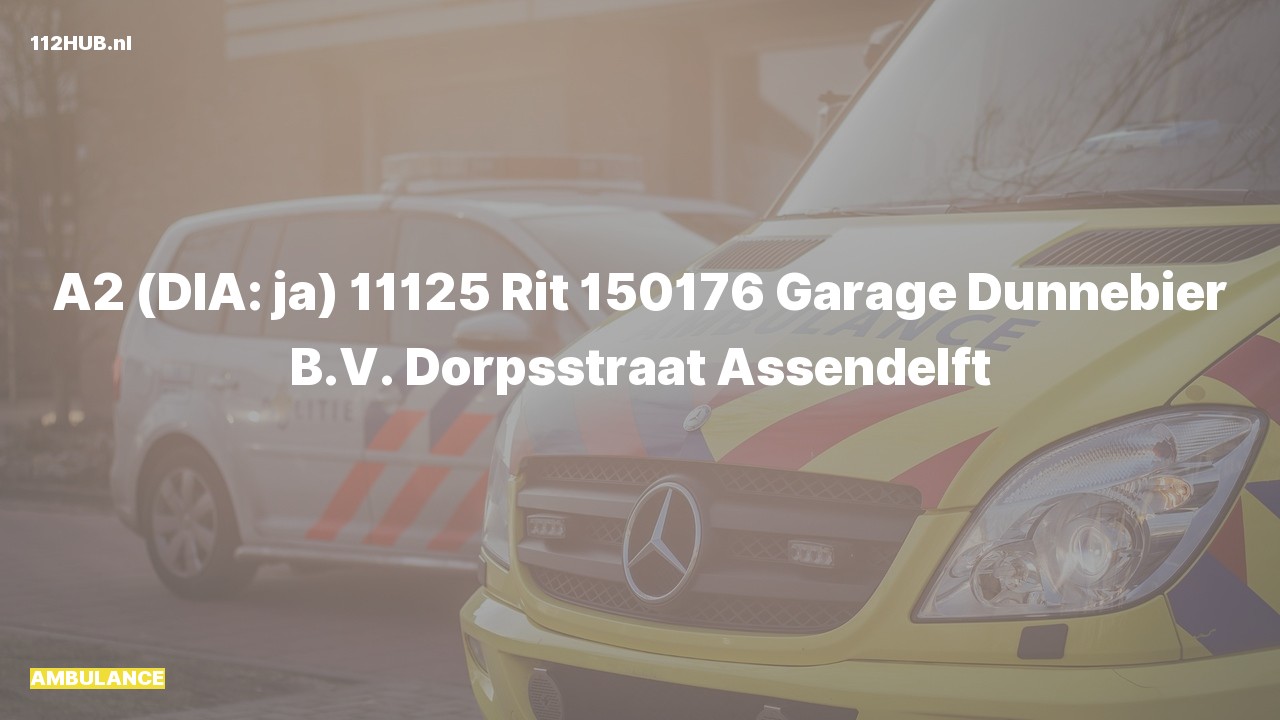Deelafbeelding voor De ambulance is met gepaste spoed uitgerukt naar de Dorpsstraat in Assendelft