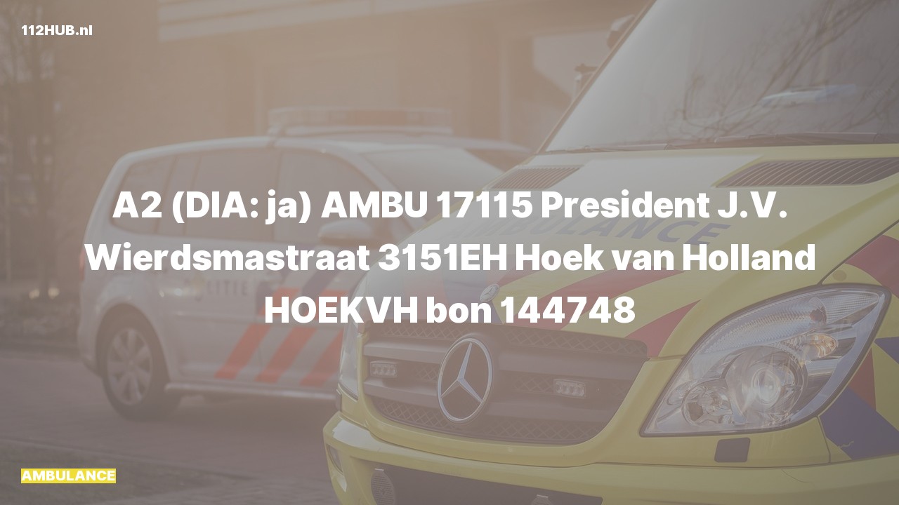 Deelafbeelding voor De ambulance is met gepaste spoed uitgerukt naar de President J.V. Wierdsmastraat in Hoek van Holland