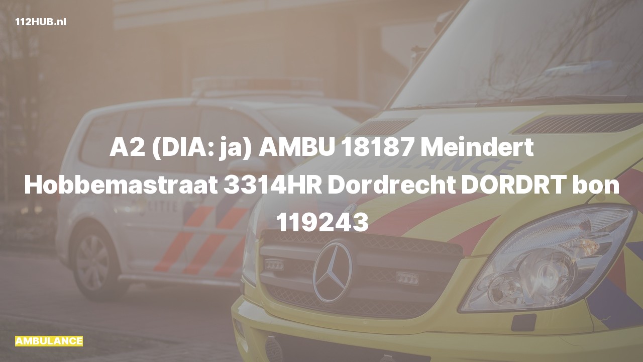 Deelafbeelding voor Ambulance met gepaste spoed naar de Meindert Hobbemastraat in Dordrecht.