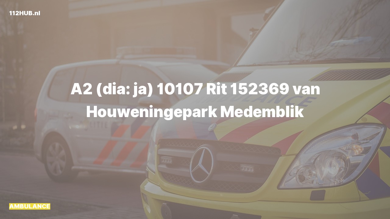 Deelafbeelding voor De ambulance is met gepaste spoed uitgerukt naar de van Houweningepark in Medemblik