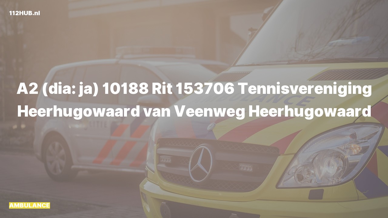 Deelafbeelding voor De ambulance is met gepaste spoed uitgerukt naar de van Veenweg in Heerhugowaard