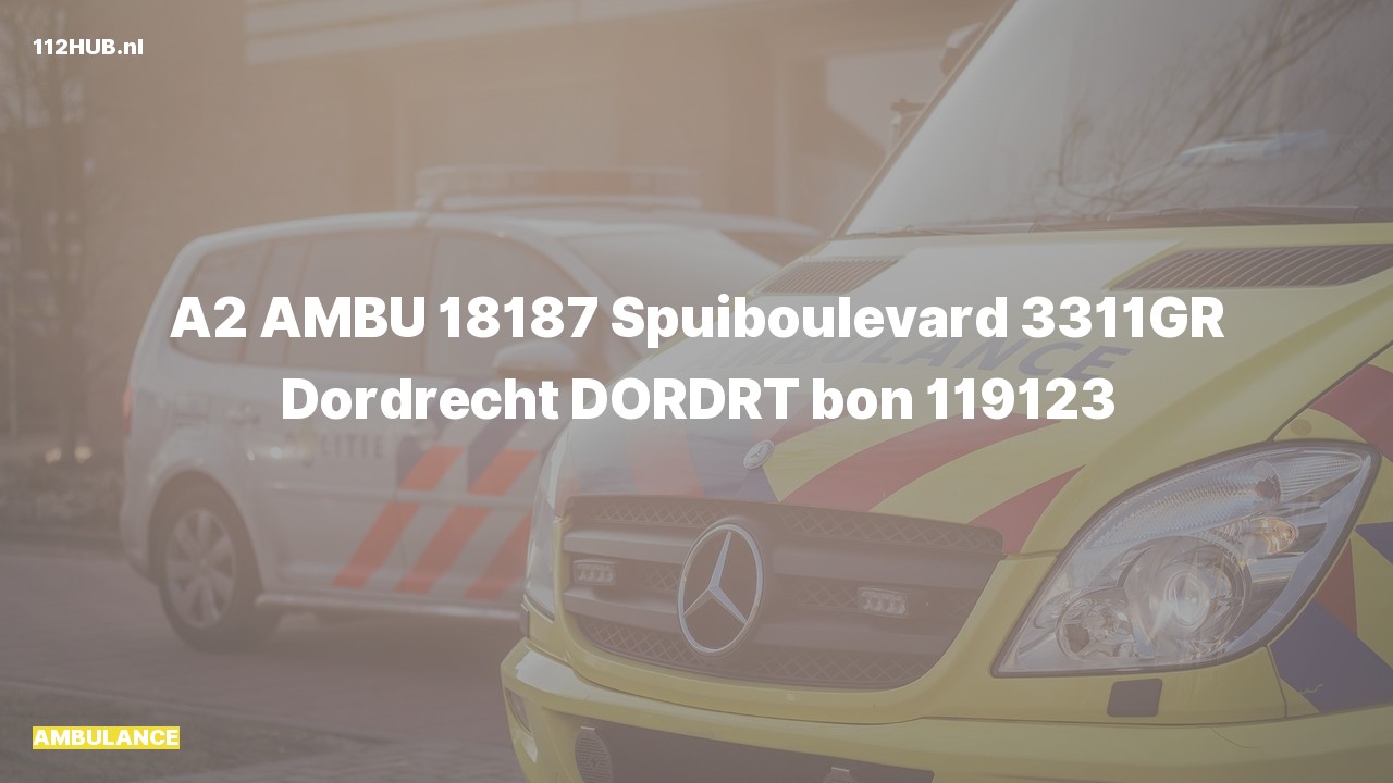 Deelafbeelding voor Ambulance met gepaste spoed naar de Spuiboulevard in Dordrecht.