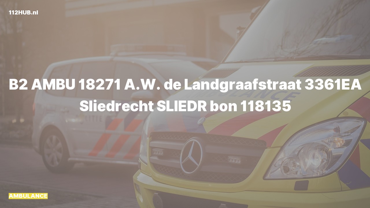 Deelafbeelding voor Ambulance naar de A.W. de Landgraafstraat in Sliedrecht.