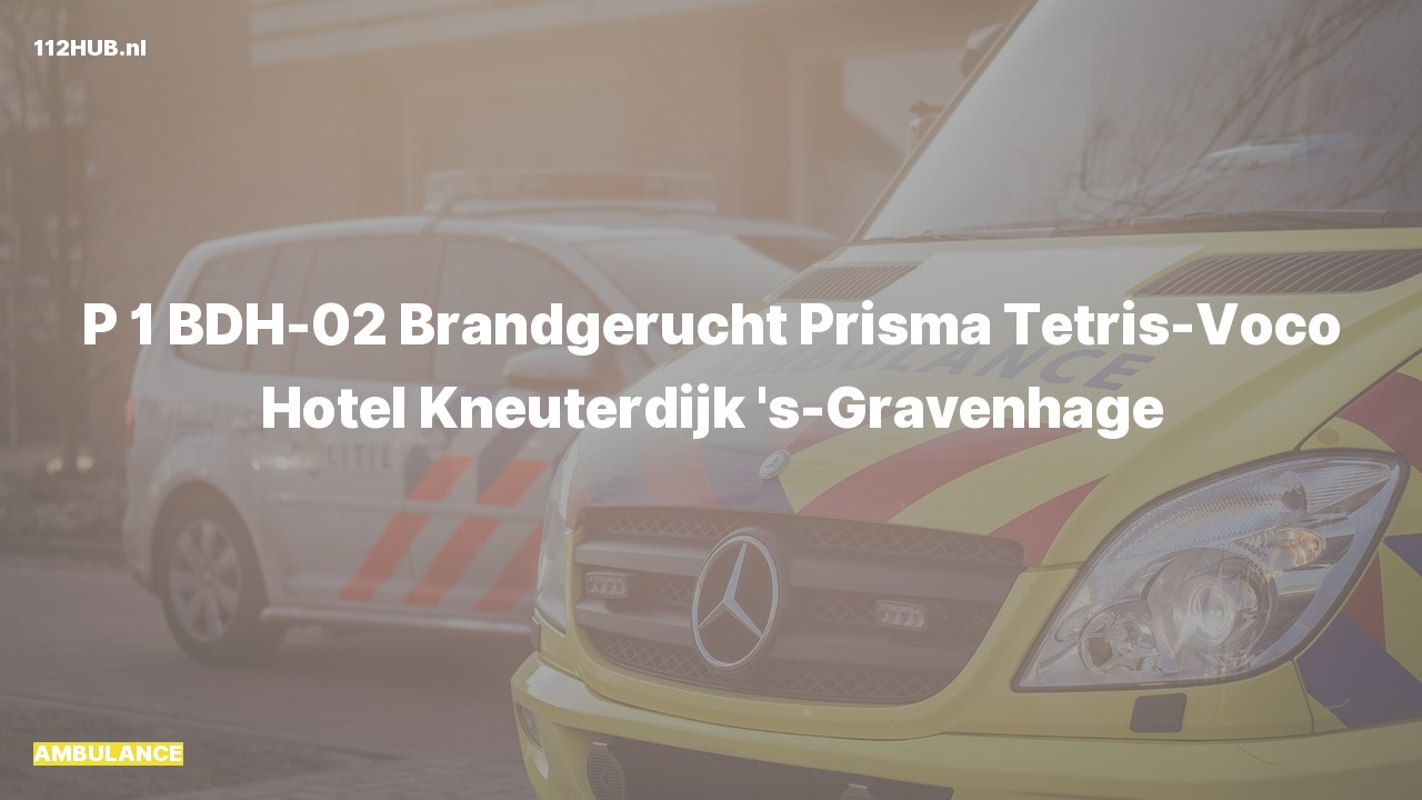 Deelafbeelding voor Ambulance met spoed voor brandgerucht naar de Kneuterdijk in 's-Gravenhage.