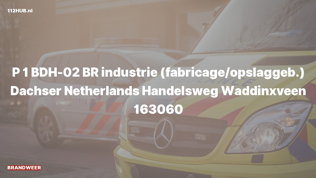Deelafbeelding voor De brandweer is met spoed uitgerukt voor een industriële brand naar de Handelsweg in Waddinxveen
