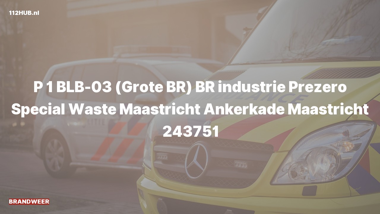 Deelafbeelding voor De brandweer is met spoed uitgerukt voor een industriële brand naar de Ankerkade in Maastricht