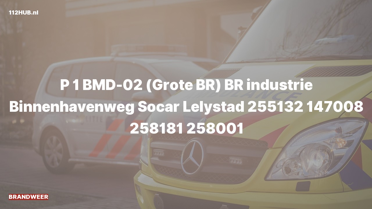 Deelafbeelding voor Brandweer met spoed naar de Binnenhavenweg in Lelystad.