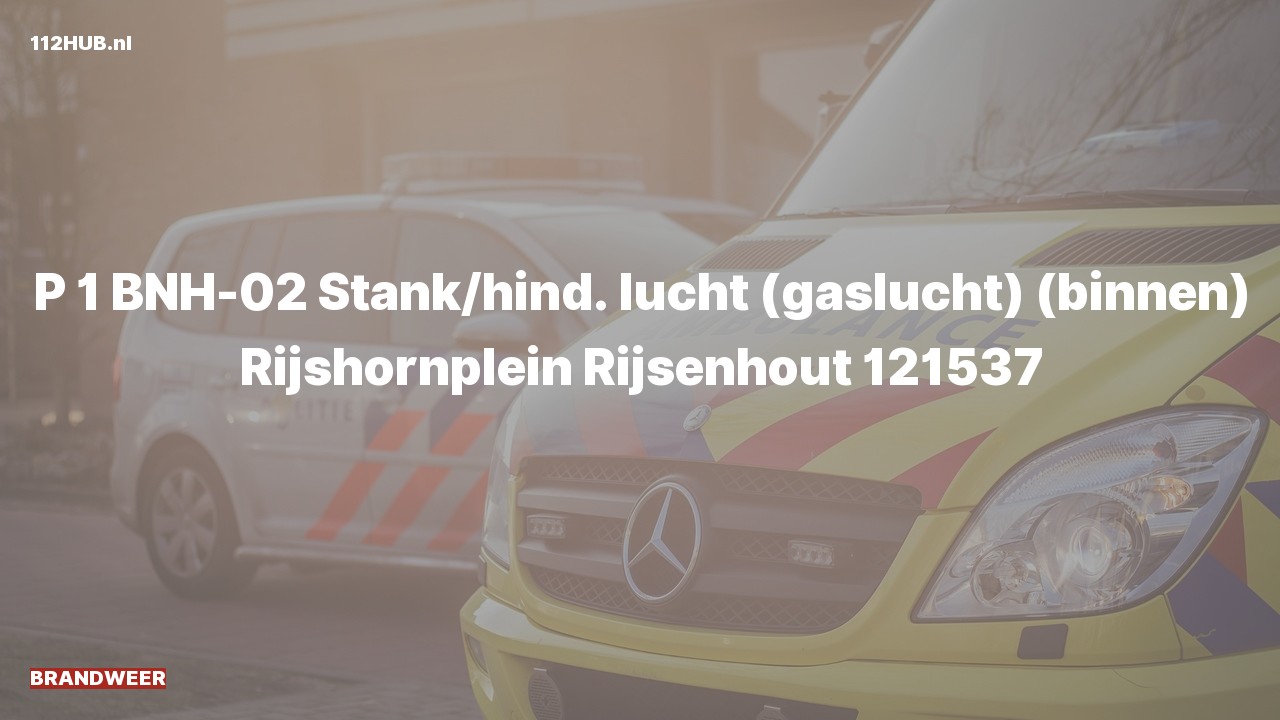 Deelafbeelding voor Brandweer met spoed voor gaslucht binnen naar de Rijshornplein in Rijsenhout.