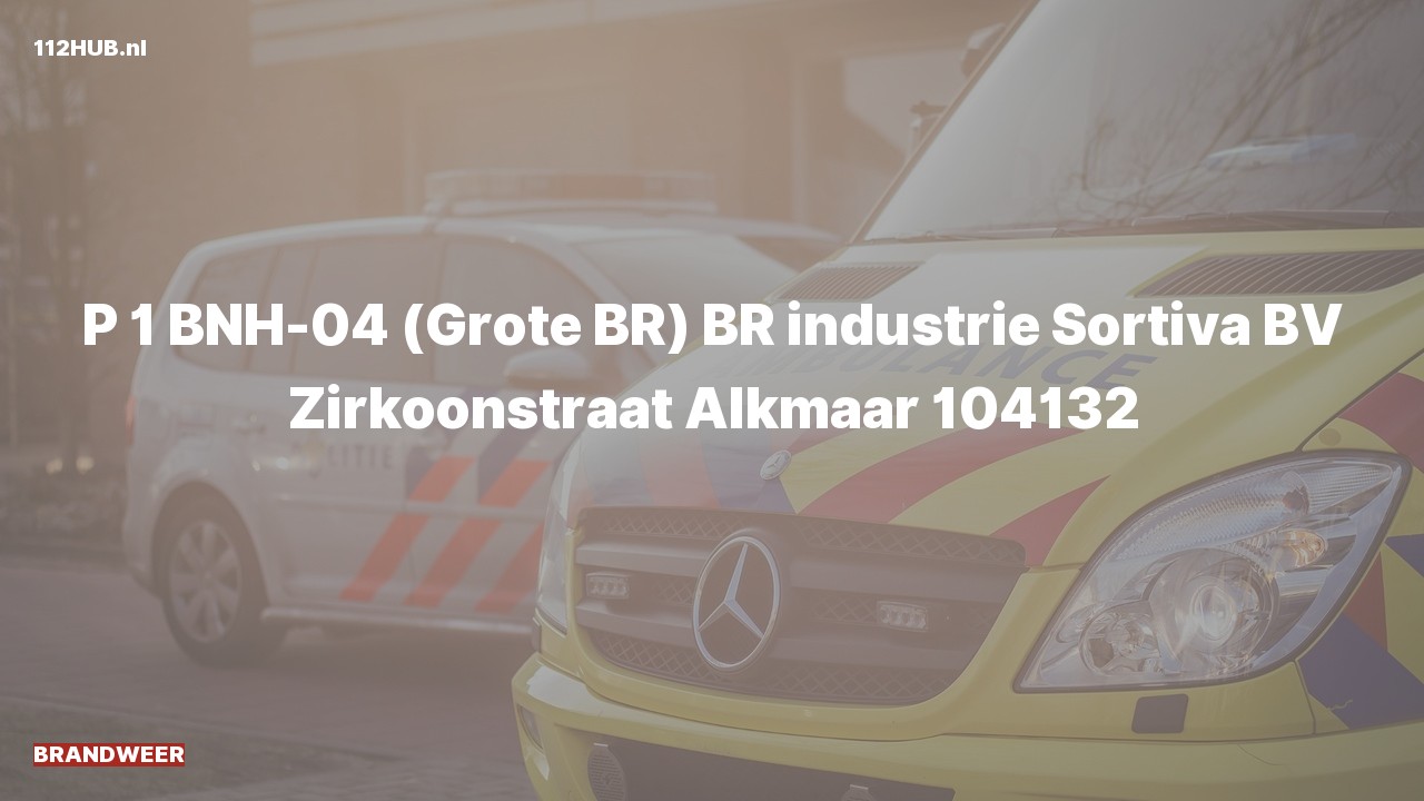 Deelafbeelding voor De brandweer is met spoed uitgerukt voor een industriële brand naar de Zirkoonstraat in Alkmaar