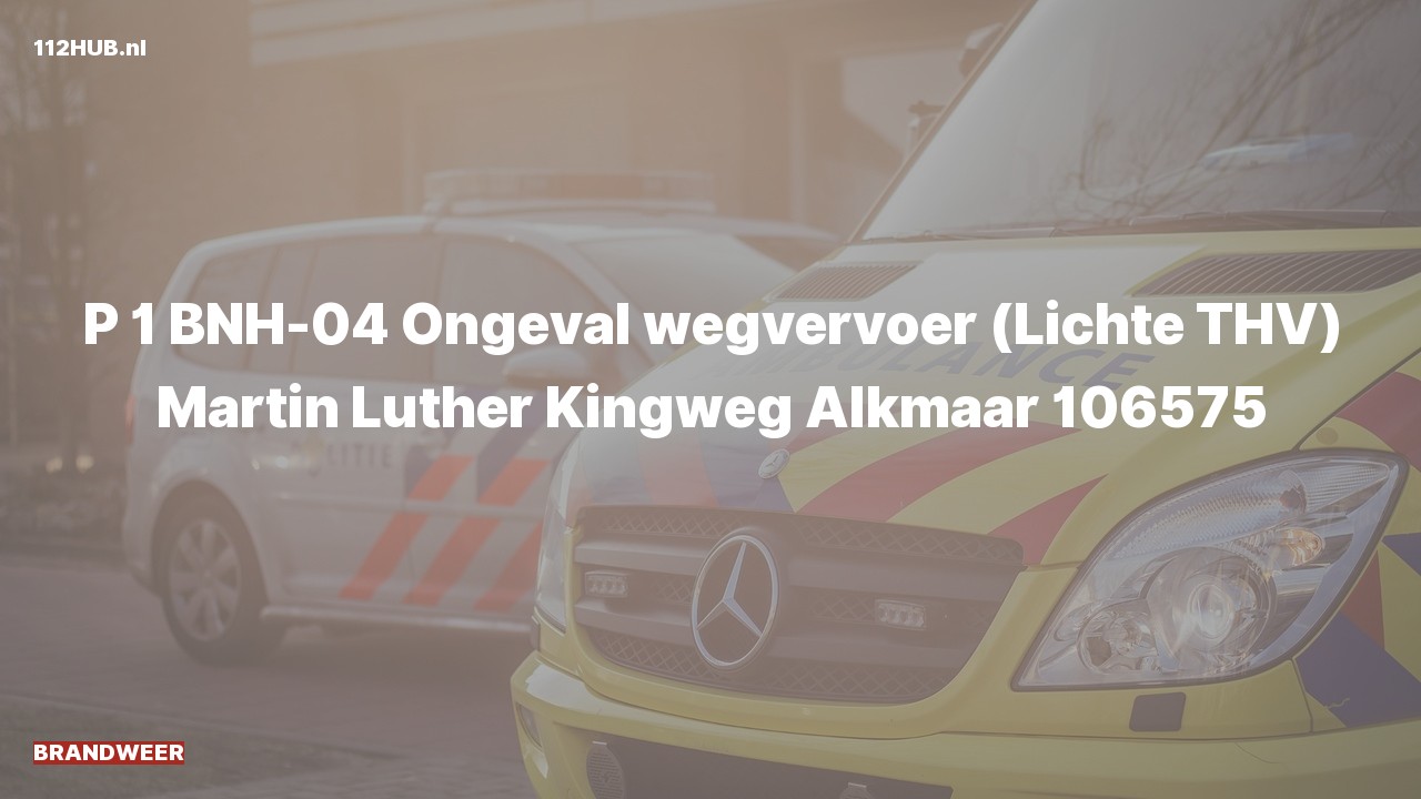 Deelafbeelding voor Brandweer met spoed voor verkeersongeval naar de Martin Luther Kingweg in Alkmaar.