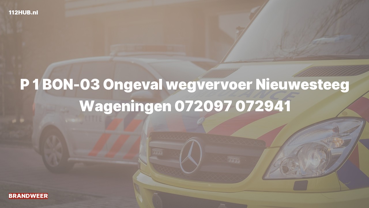 Deelafbeelding voor Brandweer met spoed voor verkeersongeval.