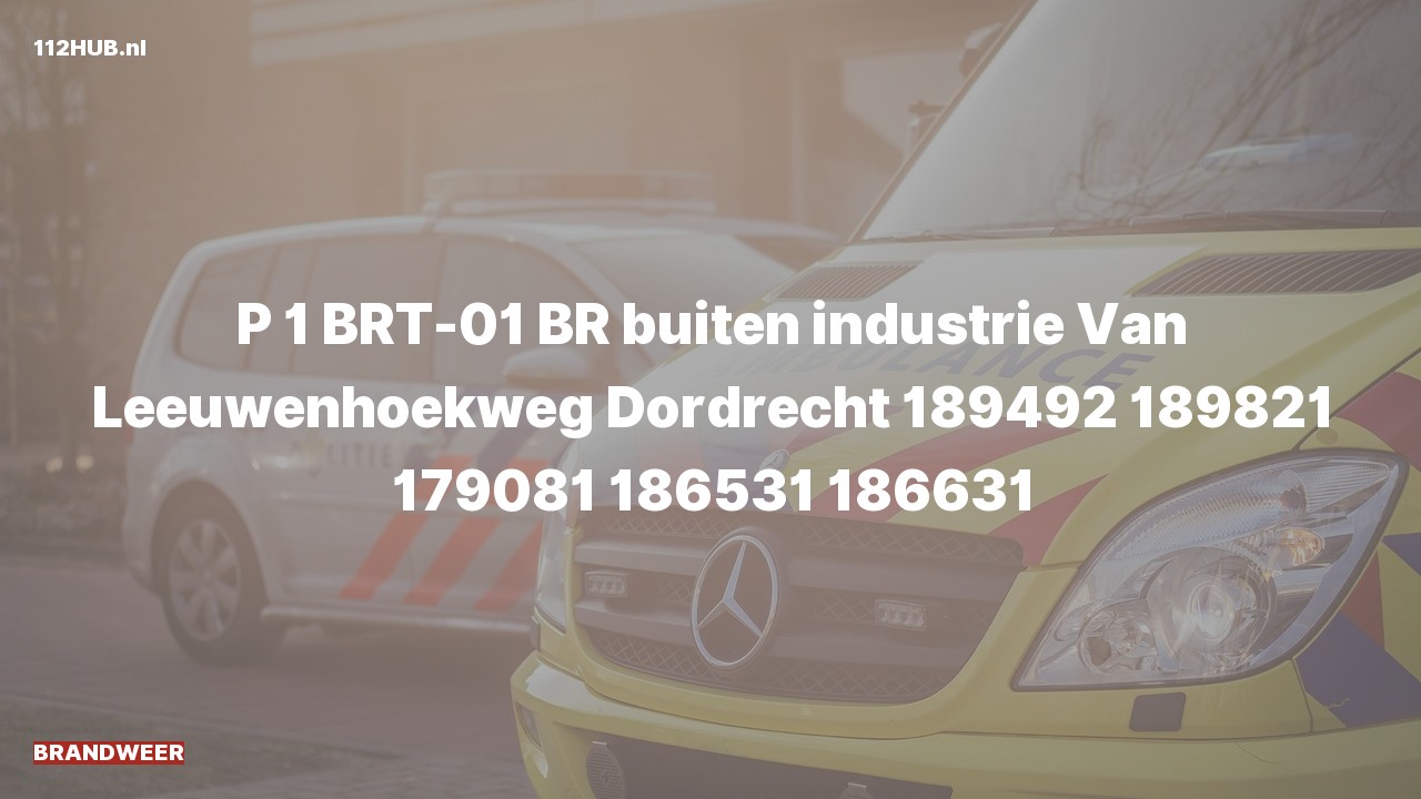 Deelafbeelding voor Brandweer met spoed naar de Van Leeuwenhoekweg in Dordrecht.