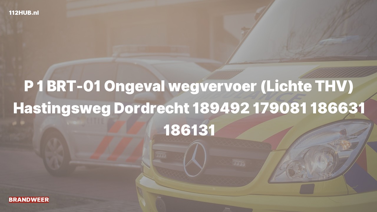 Deelafbeelding voor Brandweer met spoed voor verkeersongeval.