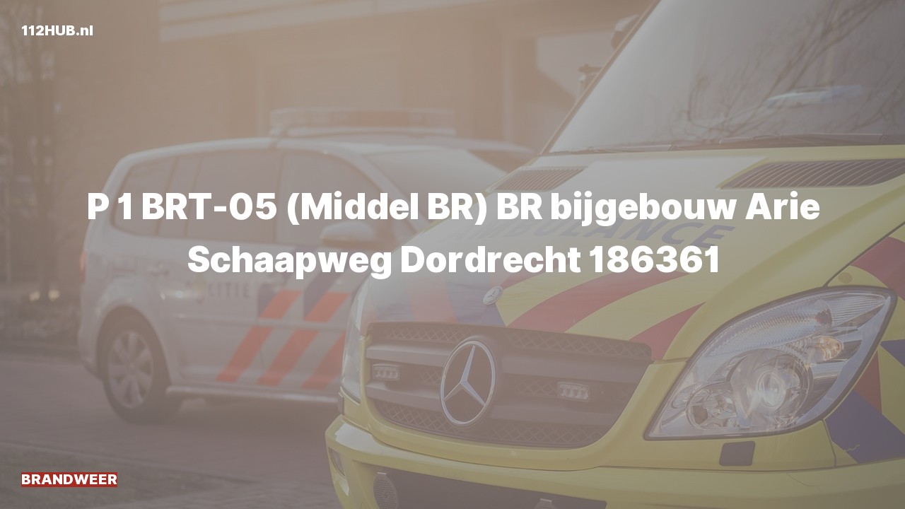 Deelafbeelding voor Brandweer met spoed naar de Arie Schaapweg in Dordrecht.