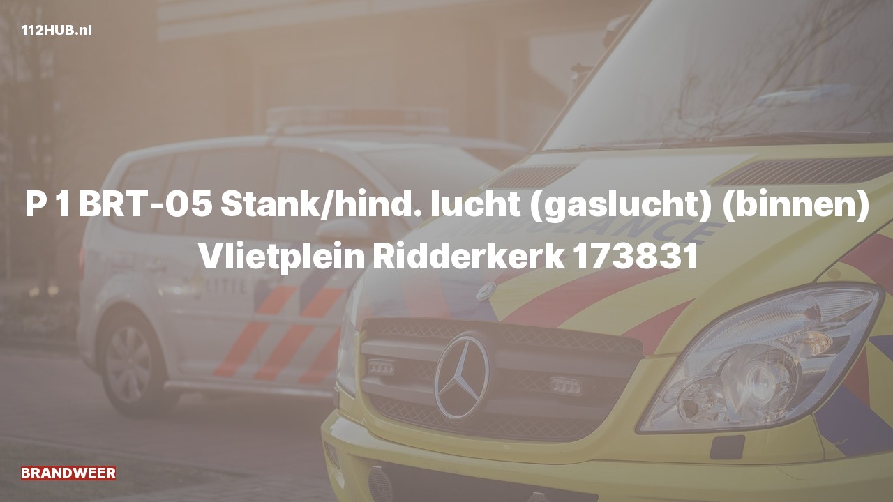 Deelafbeelding voor Brandweer met spoed voor gaslucht binnen naar de Vlietplein in Ridderkerk.