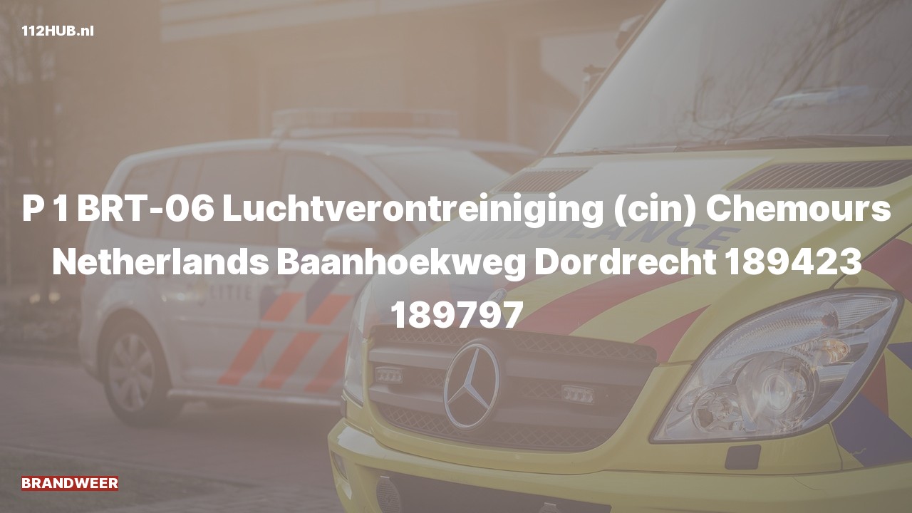Deelafbeelding voor Brandweer met spoed naar de Baanhoekweg in Dordrecht.