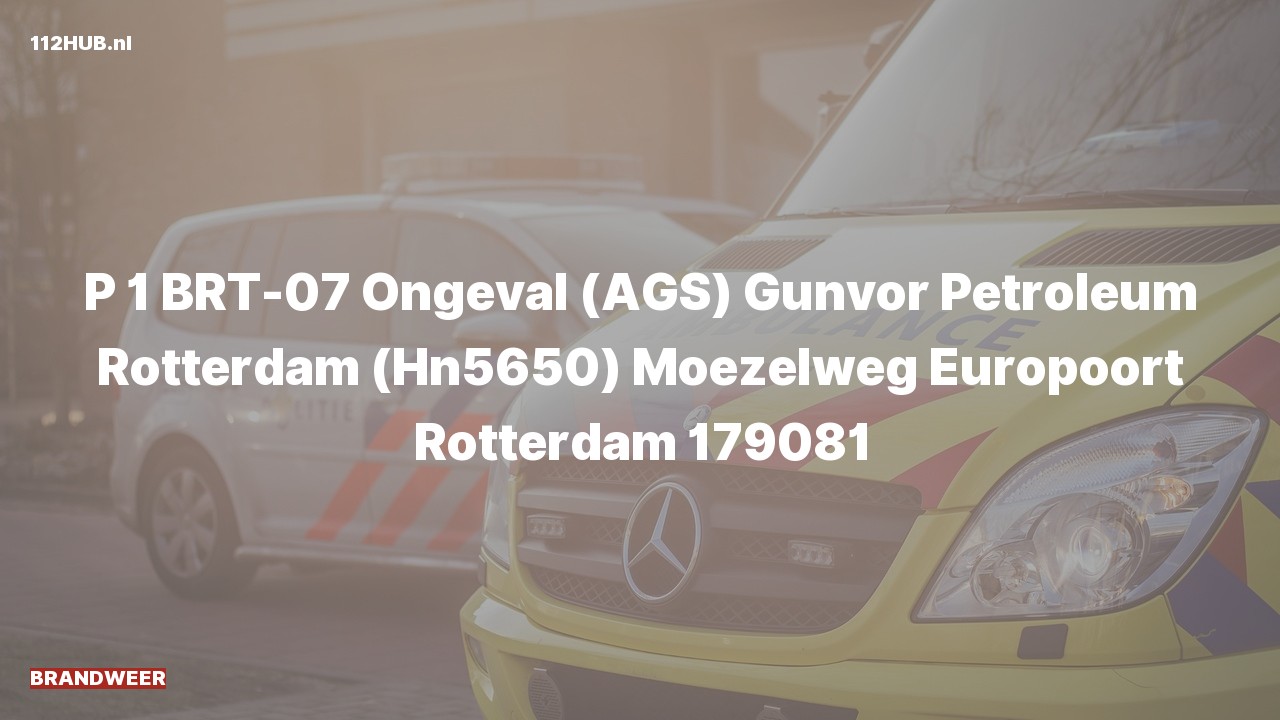 Deelafbeelding voor Brandweer met spoed naar de Moezelweg in Europoort Rotterdam.
