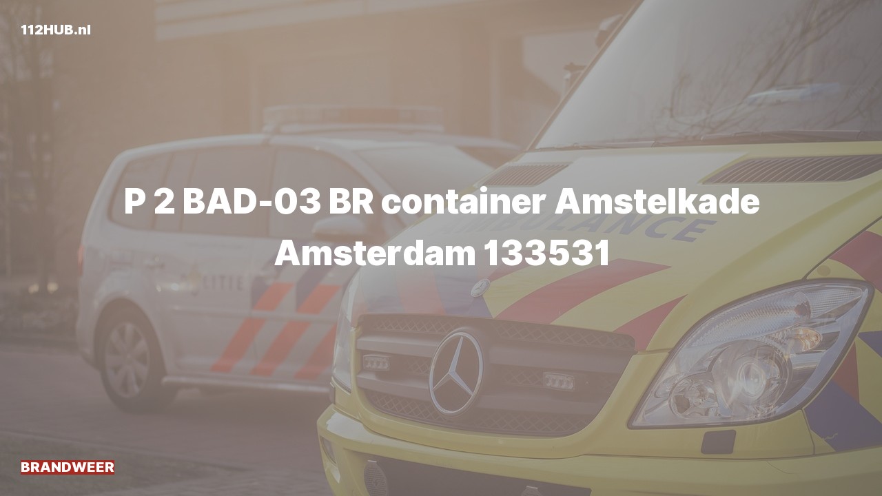 Deelafbeelding voor Brandweer met gepaste spoed naar de Amstelkade in Amsterdam.