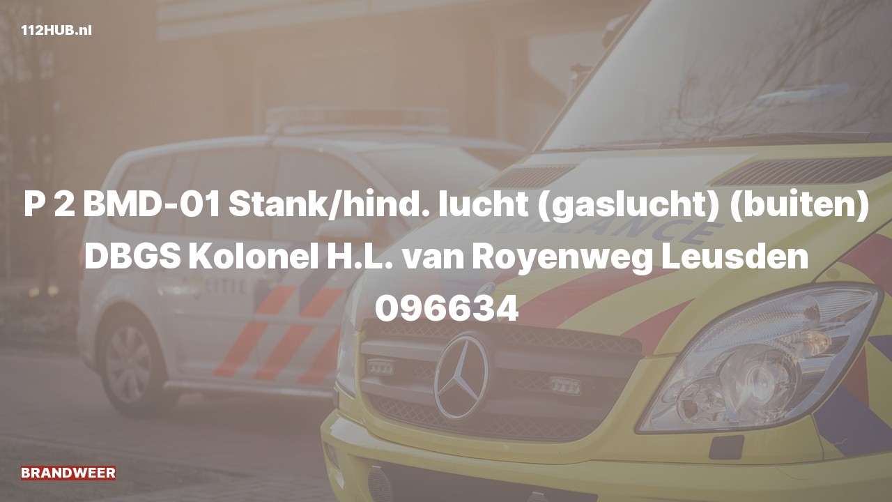 Deelafbeelding voor Brandweer met gepaste spoed voor stank of gaslucht naar de Kolonel H.L. van Royenweg in Leusden.