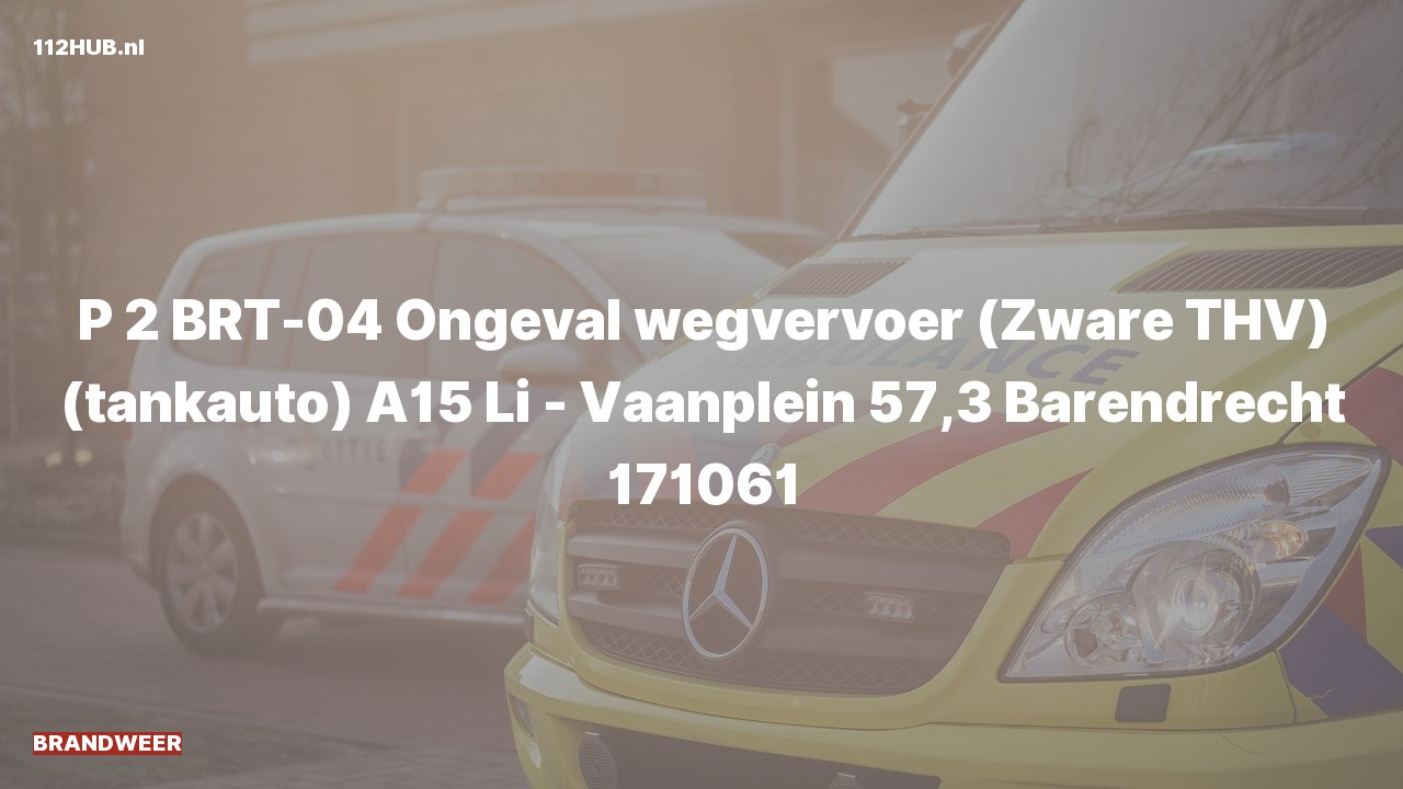 Deelafbeelding voor Brandweer met gepaste spoed voor verkeersongeval op de A15 bij hectometerpaaltje 57.3.