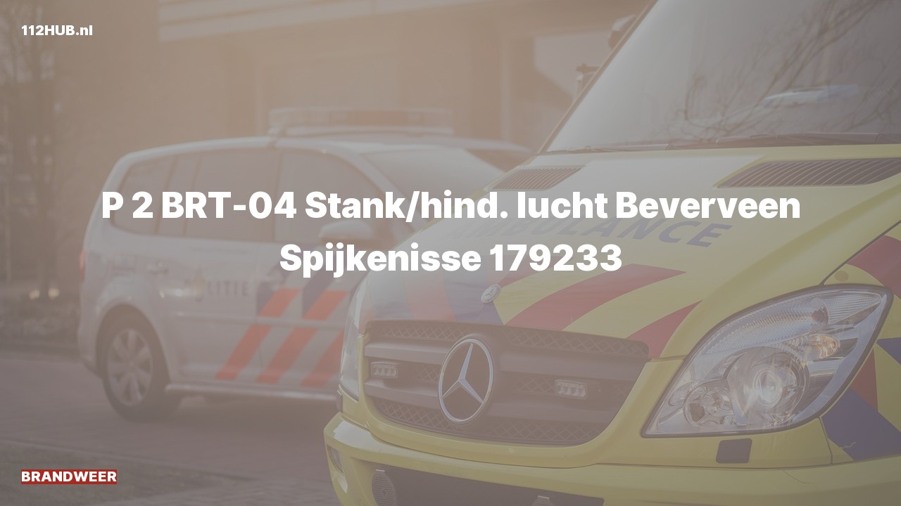Deelafbeelding voor Brandweer met gepaste spoed voor stank of gaslucht naar de Beverveen in Spijkenisse.