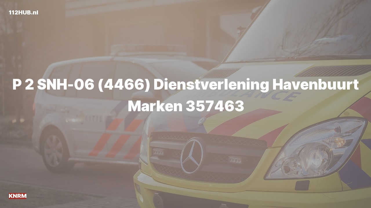 Deelafbeelding voor KNRM met gepaste spoed naar de Havenbuurt in Marken.