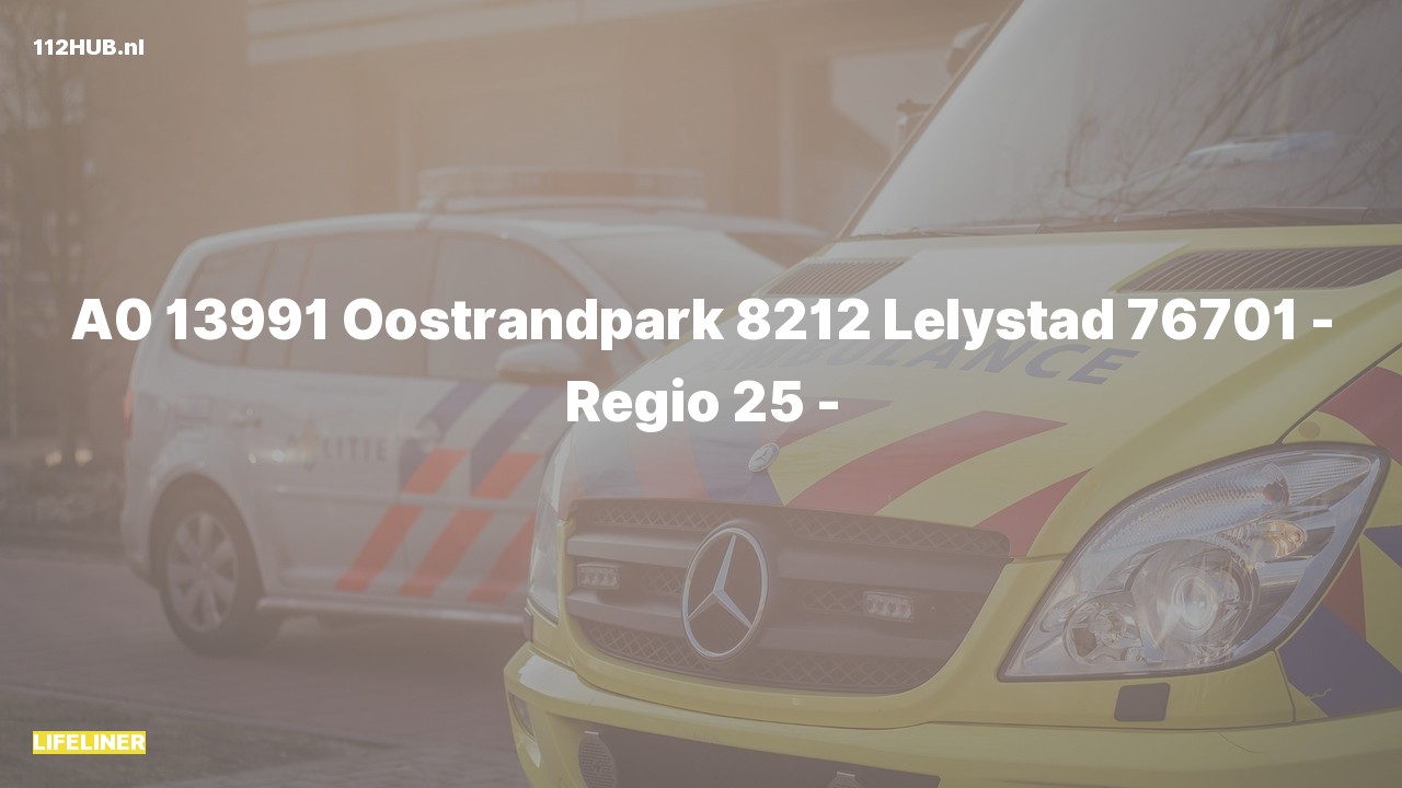Deelafbeelding voor Traumahelikopter met spoed naar de Oostrandpark in Lelystad.