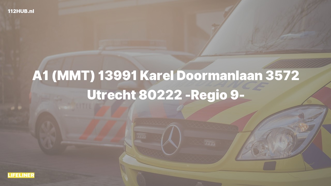 Deelafbeelding voor Traumahelikopter met spoed naar de Karel Doormanlaan in Utrecht.