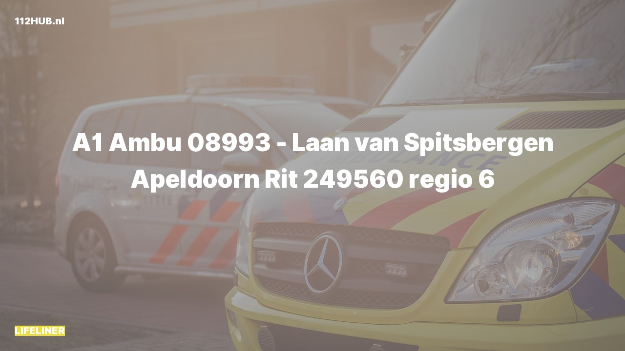 Deelafbeelding voor Traumahelikopter met spoed naar de Laan van Spitsbergen in Apeldoorn.