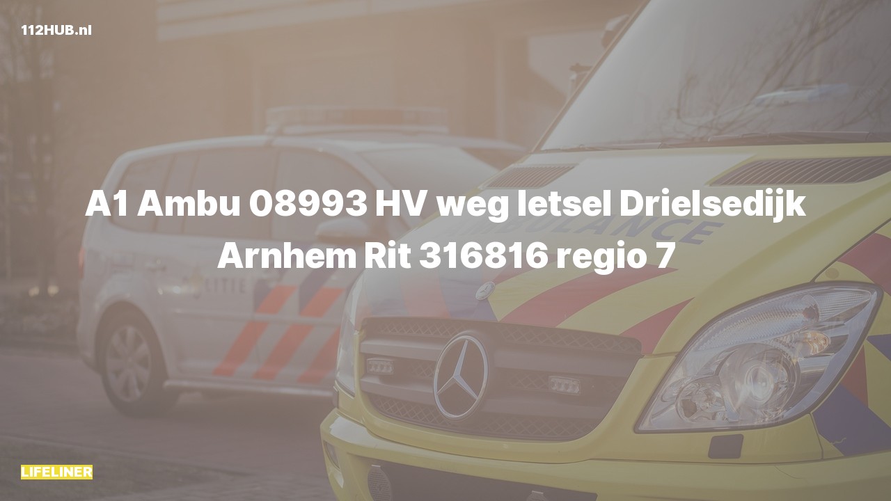 Deelafbeelding voor De traumahelikopter is met spoed uitgerukt voor een ongeval met letsel naar de Drielsedijk in Arnhem