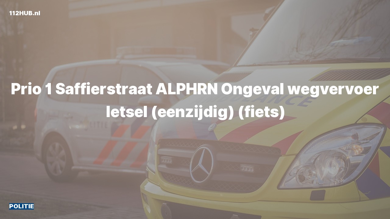 Deelafbeelding voor Politie met spoed voor verkeersongeval naar de Saffierstraat in Alphen aan den Rijn.