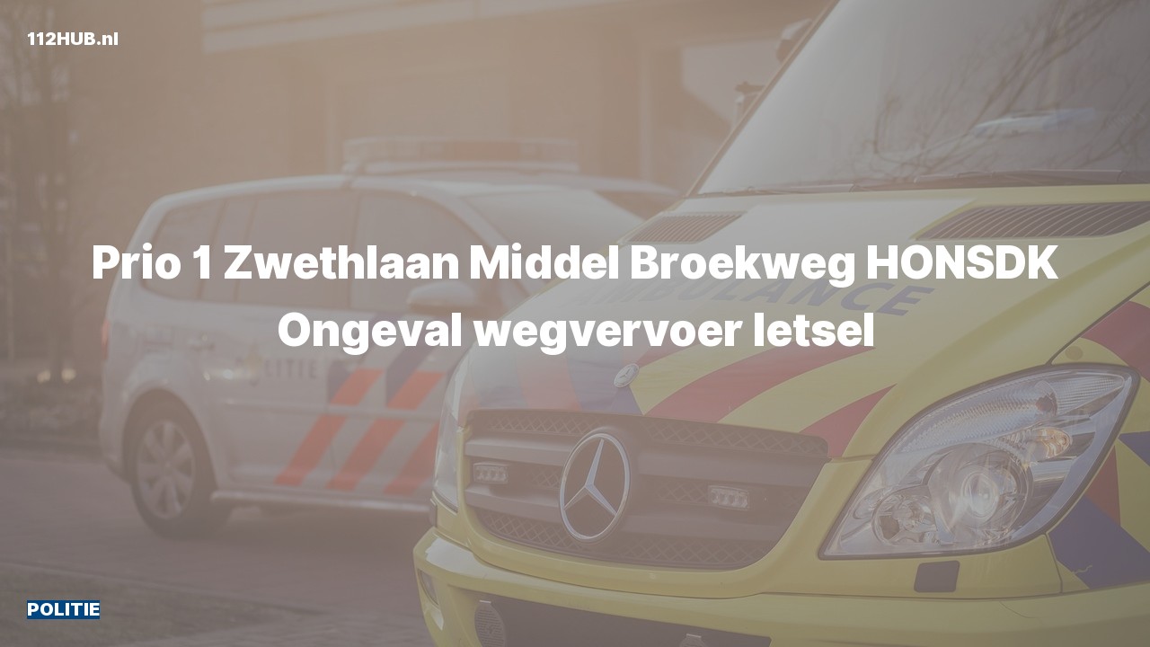Deelafbeelding voor Politie met spoed voor verkeersongeval naar de Middel Broekweg in Honselersdijk.